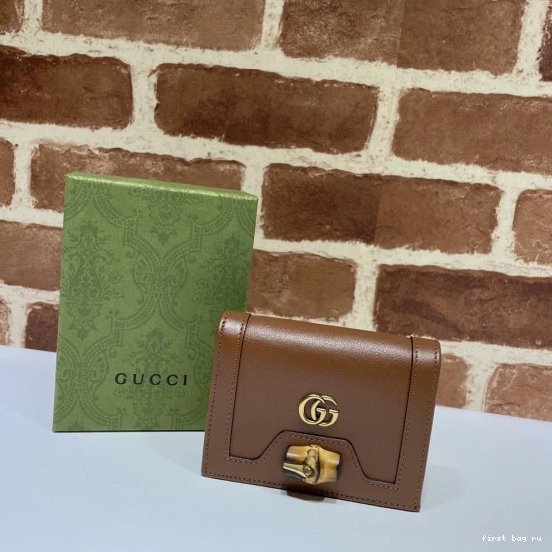 First bag ru Diana case Gucci card wallet 0717